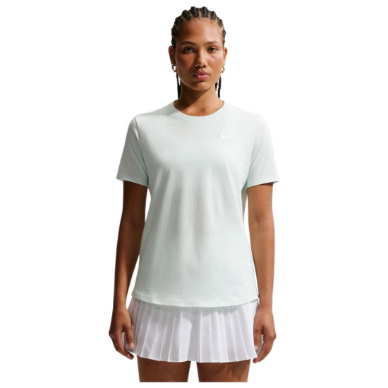 Nike Γυναικεία κοντομάνικη μπλούζα Sportswear Club Essentials T-Shirt